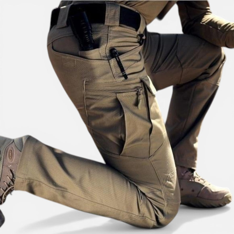 Herren Cargohose mit mehreren Taschen und robustem Design