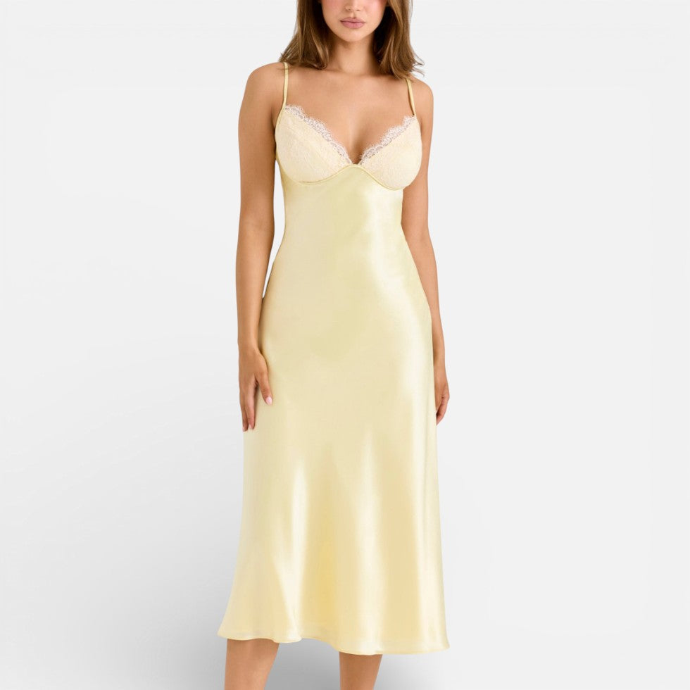 Satiniertes Midikleid mit Spitzenbesatz und Spaghettiträgern