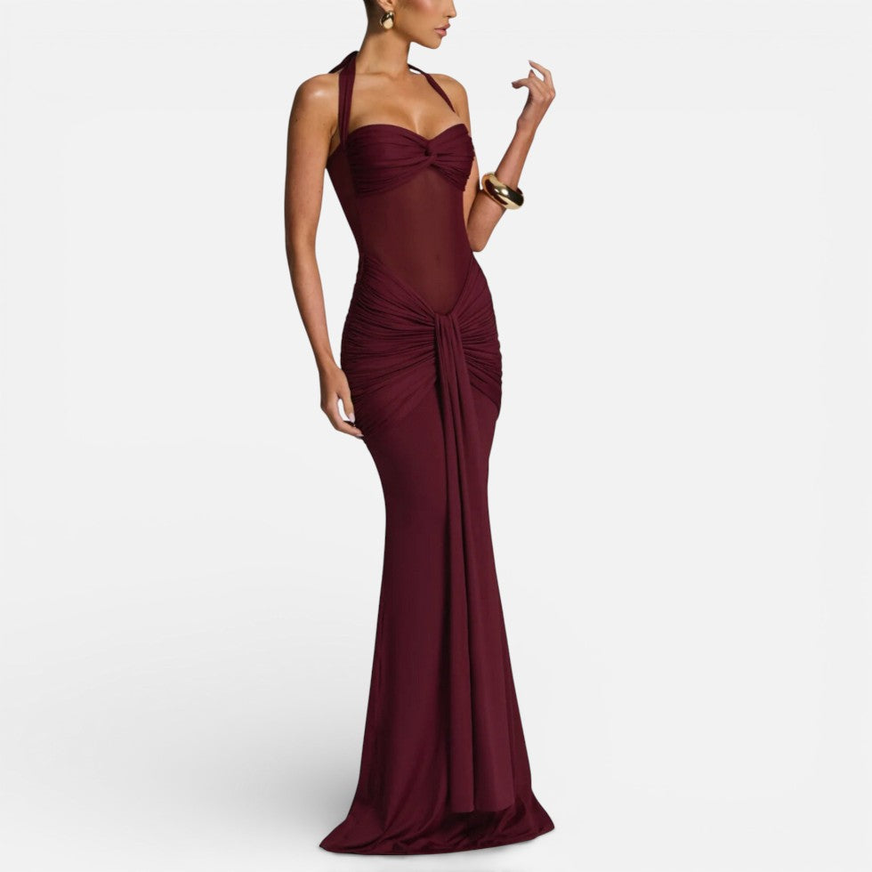 Langes Abendkleid mit Neckholder und Drapierung