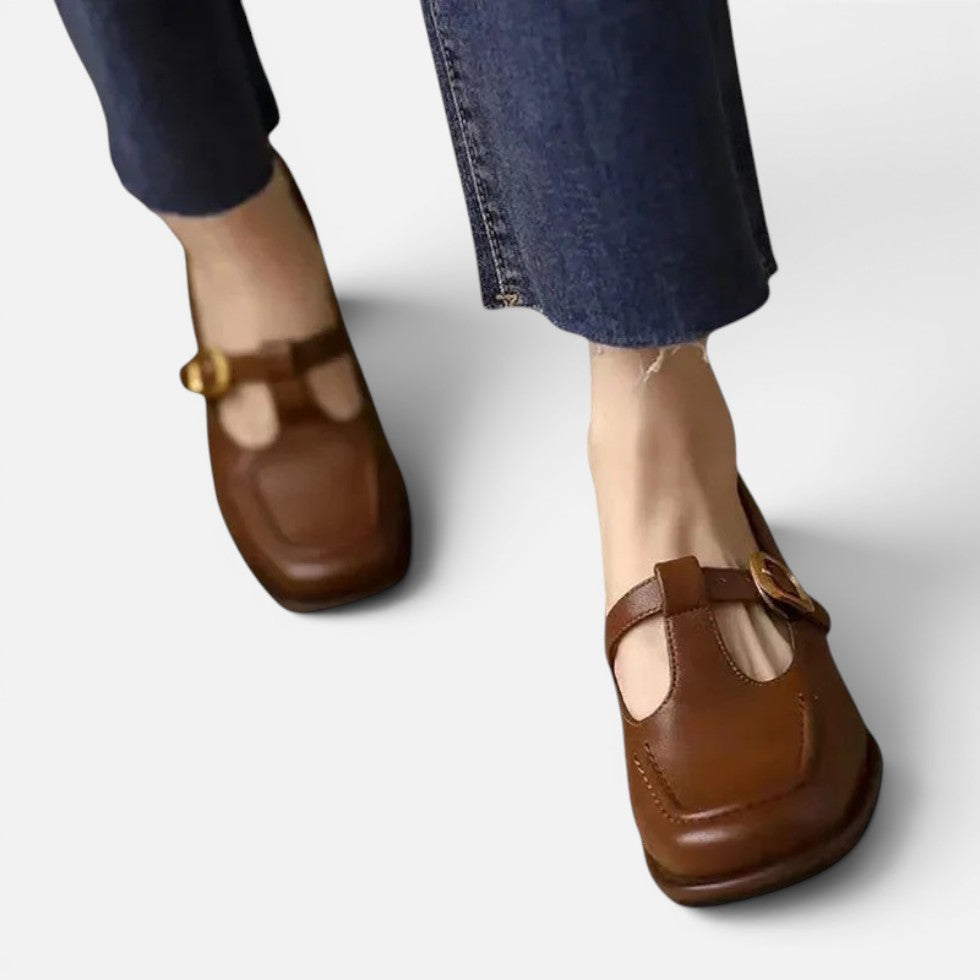 Orthopädische Mary Jane Schuhe mit Riemen und eckiger Zehenpartie