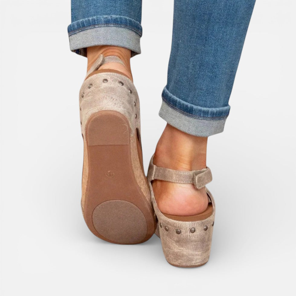 Orthopädische Damen Sandalen mit Keilabsatz und offenem Zehenbereich
