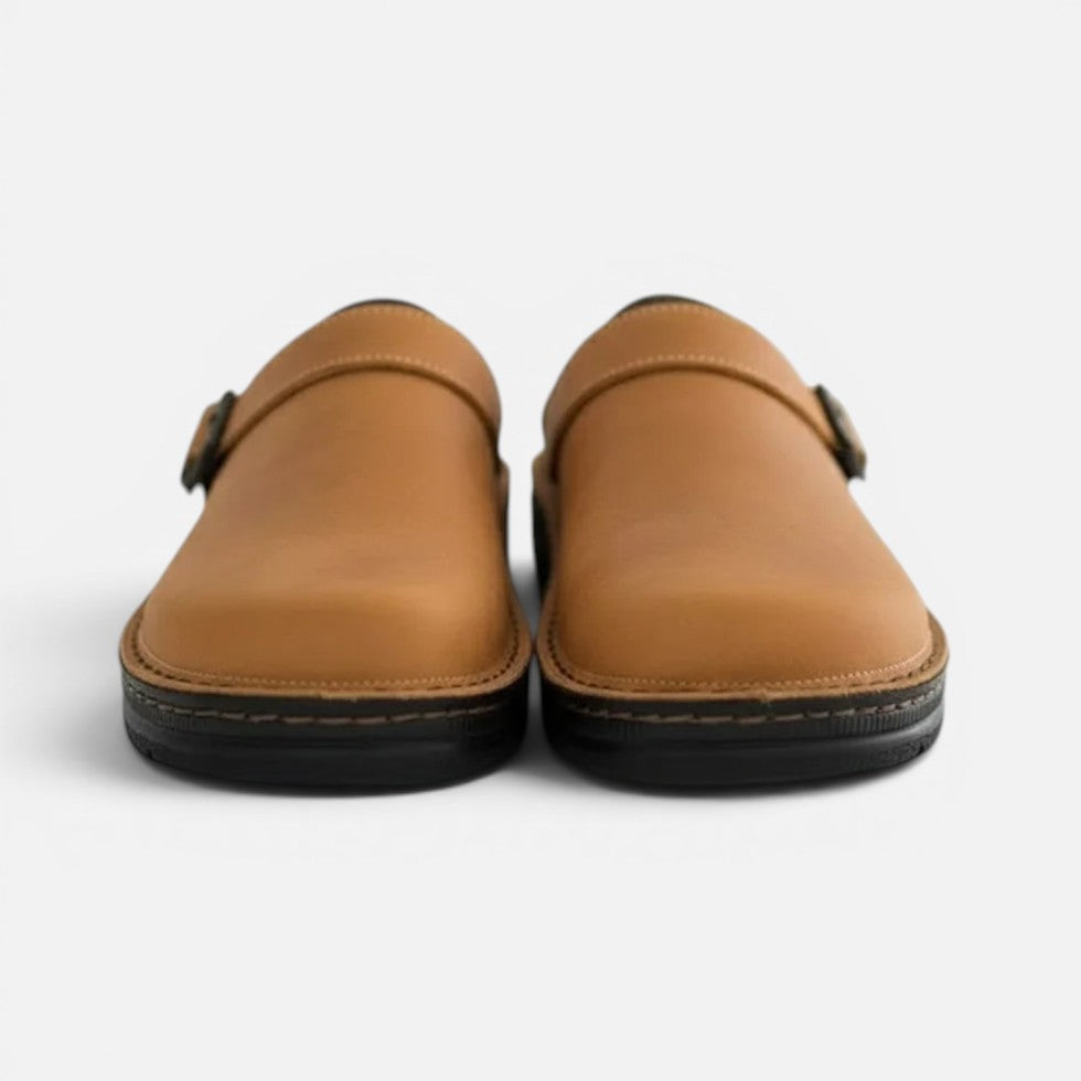 Clogs Slip On mit Schnalle und Profilsohle