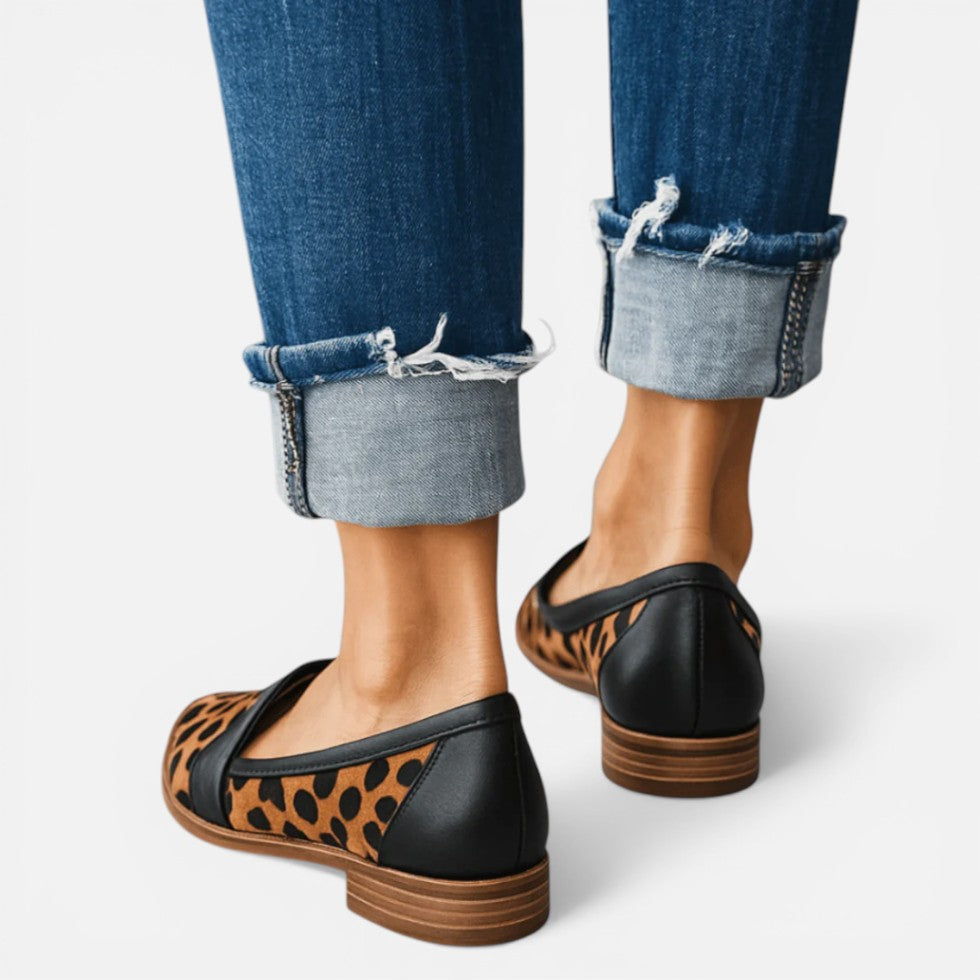 Damen Loafer mit spitzer Form und flachem Absatz