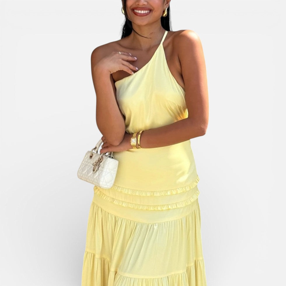 Langes One Shoulder Kleid mit Volants und Stufenrock