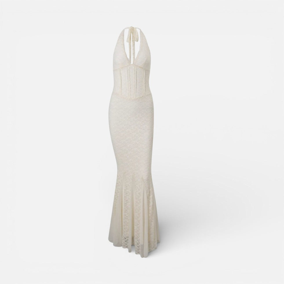 Langes Spitzenkleid mit Neckholder und ausgestelltem Saum