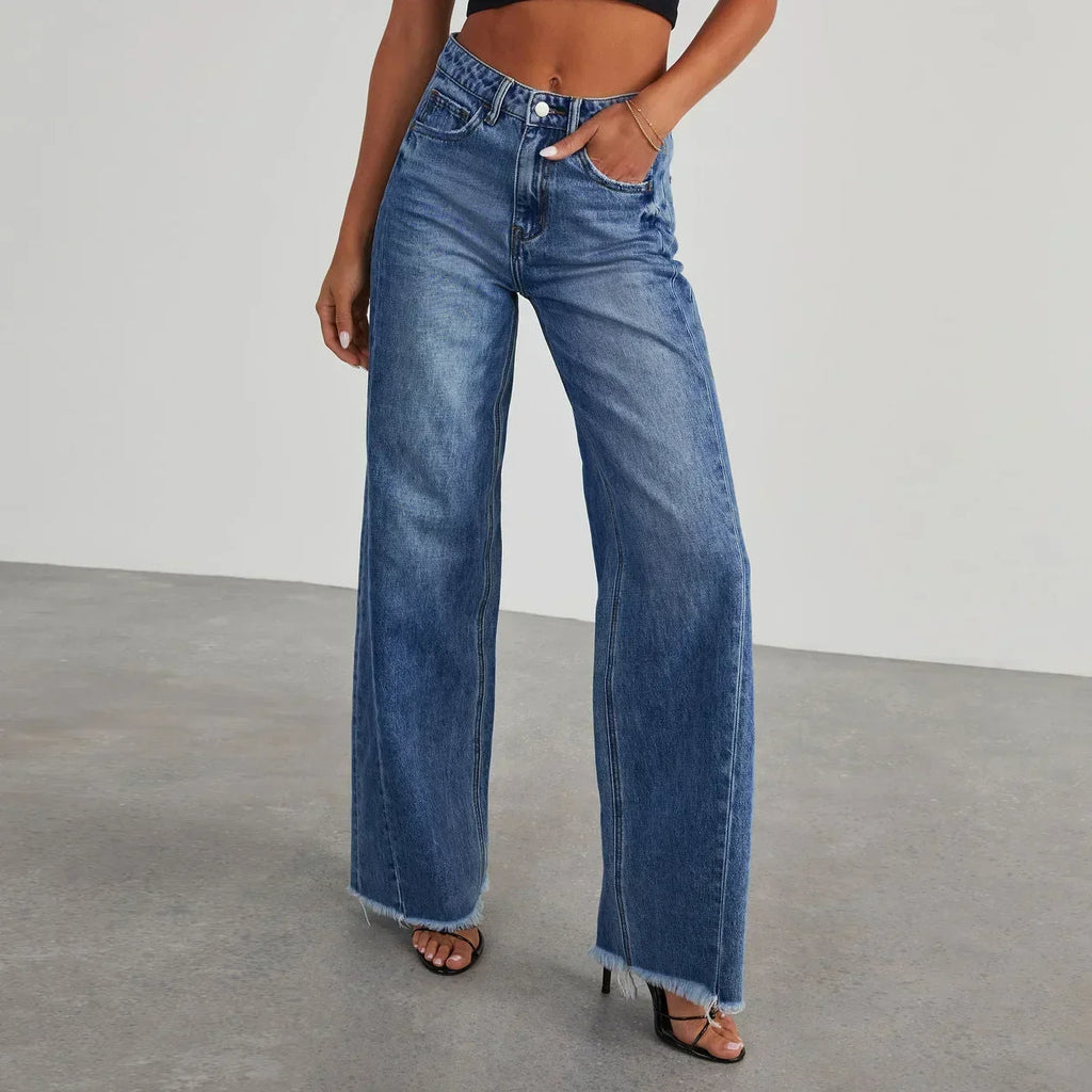 Alina | in Grau mit Raw-Hem Jeans