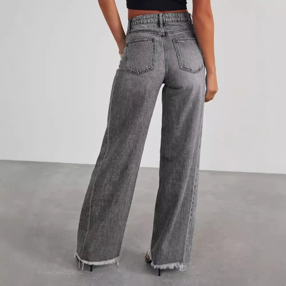 Alina | in Grau mit Raw-Hem Jeans