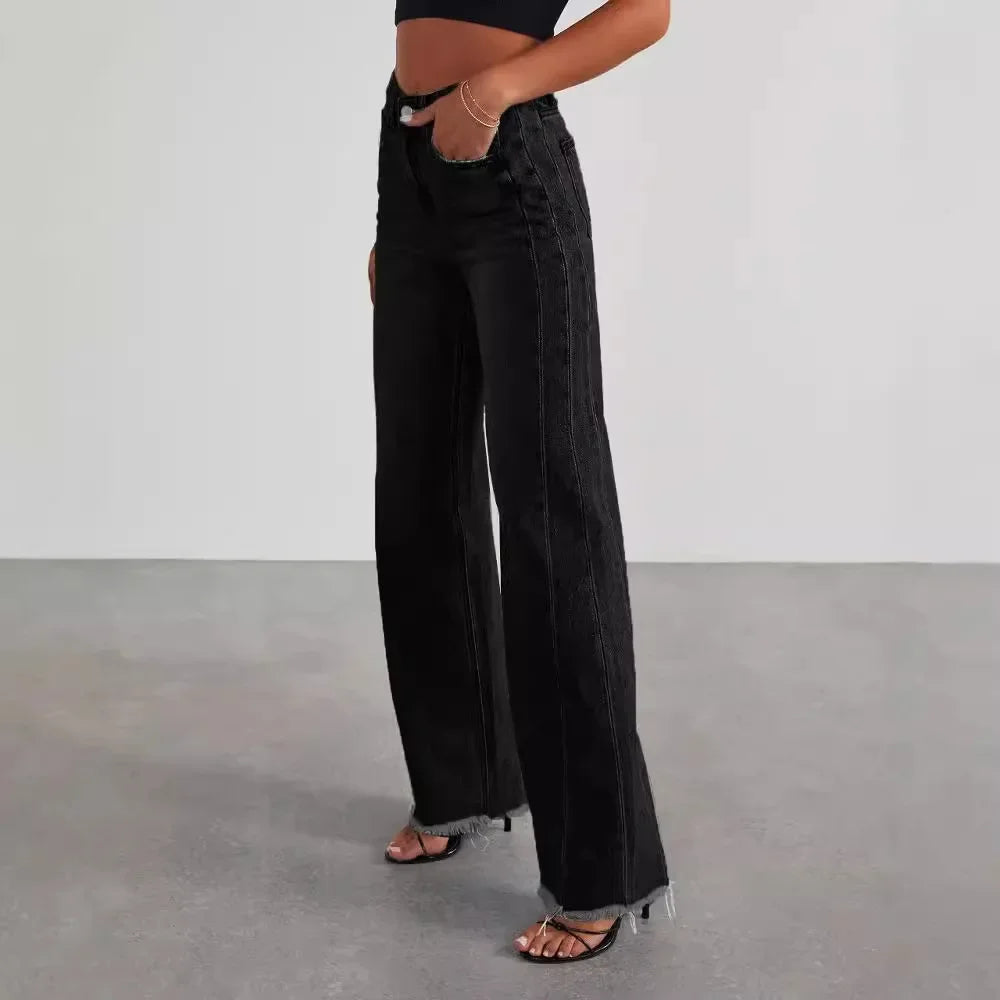 Alina | in Grau mit Raw-Hem Jeans