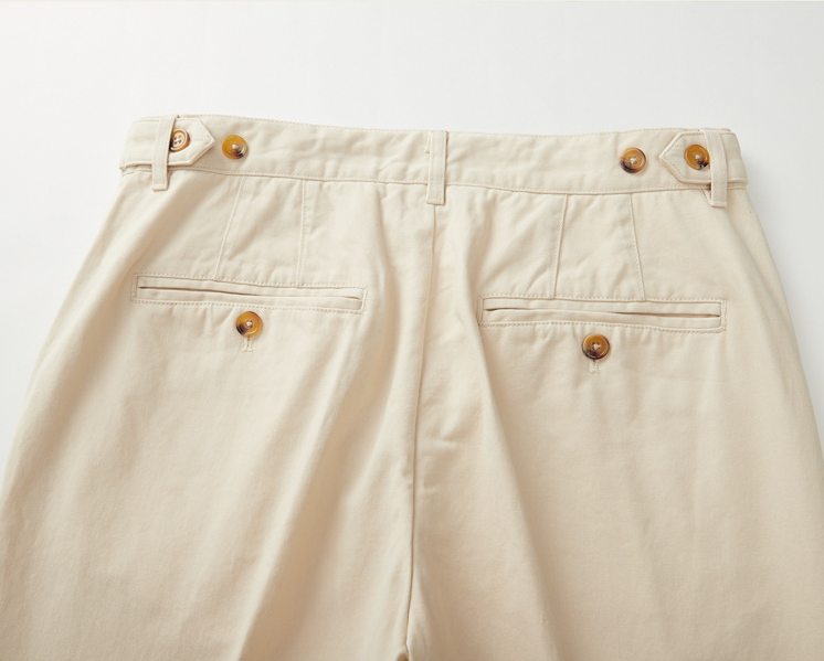 LAURENT | SCHLANK GESCHNITTENE CHINO-HOSEN FÜR HERREN