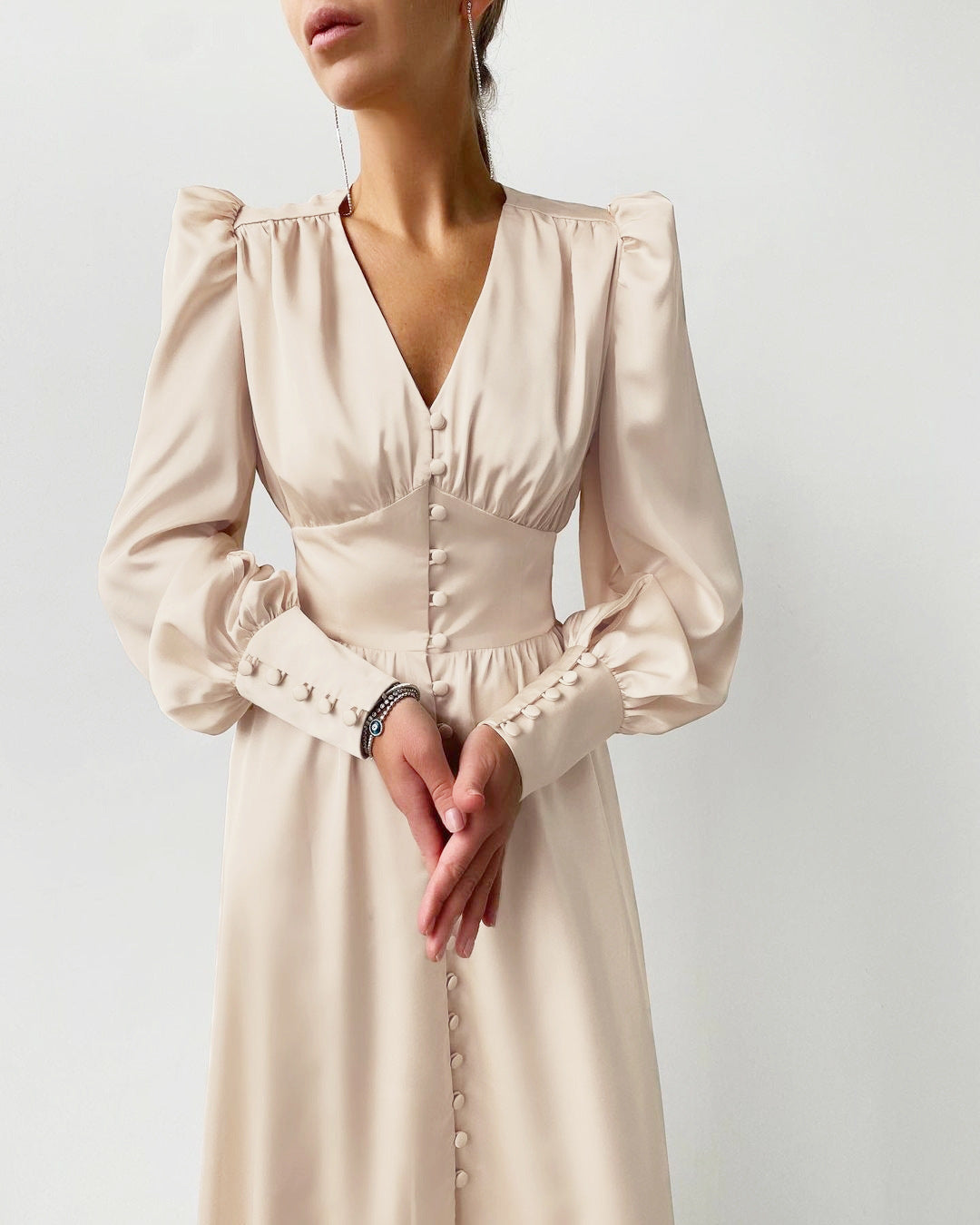 Marlina | Damen V-Ausschnitt Langarm Midikleid