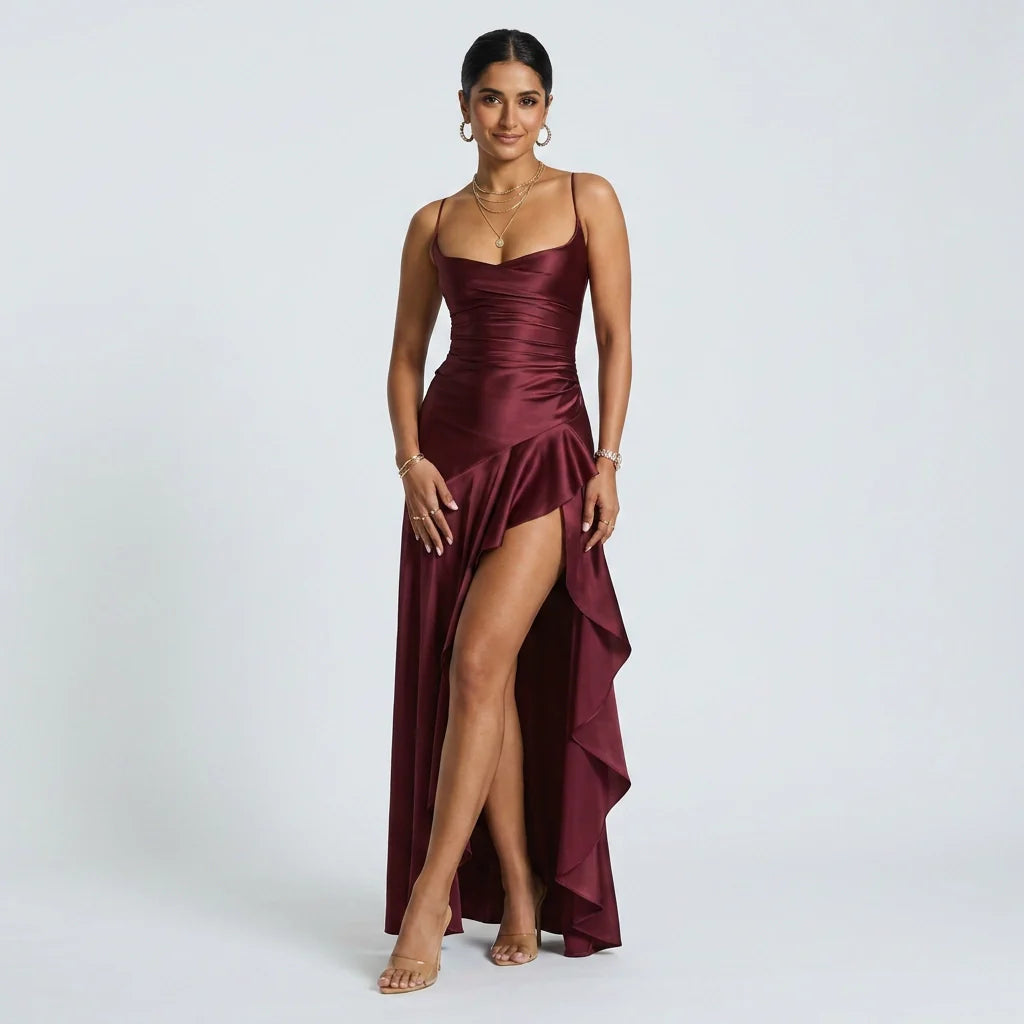 Maxikleid in bodenlanger Form mit Wasserfallausschnitt im eleganten Stil