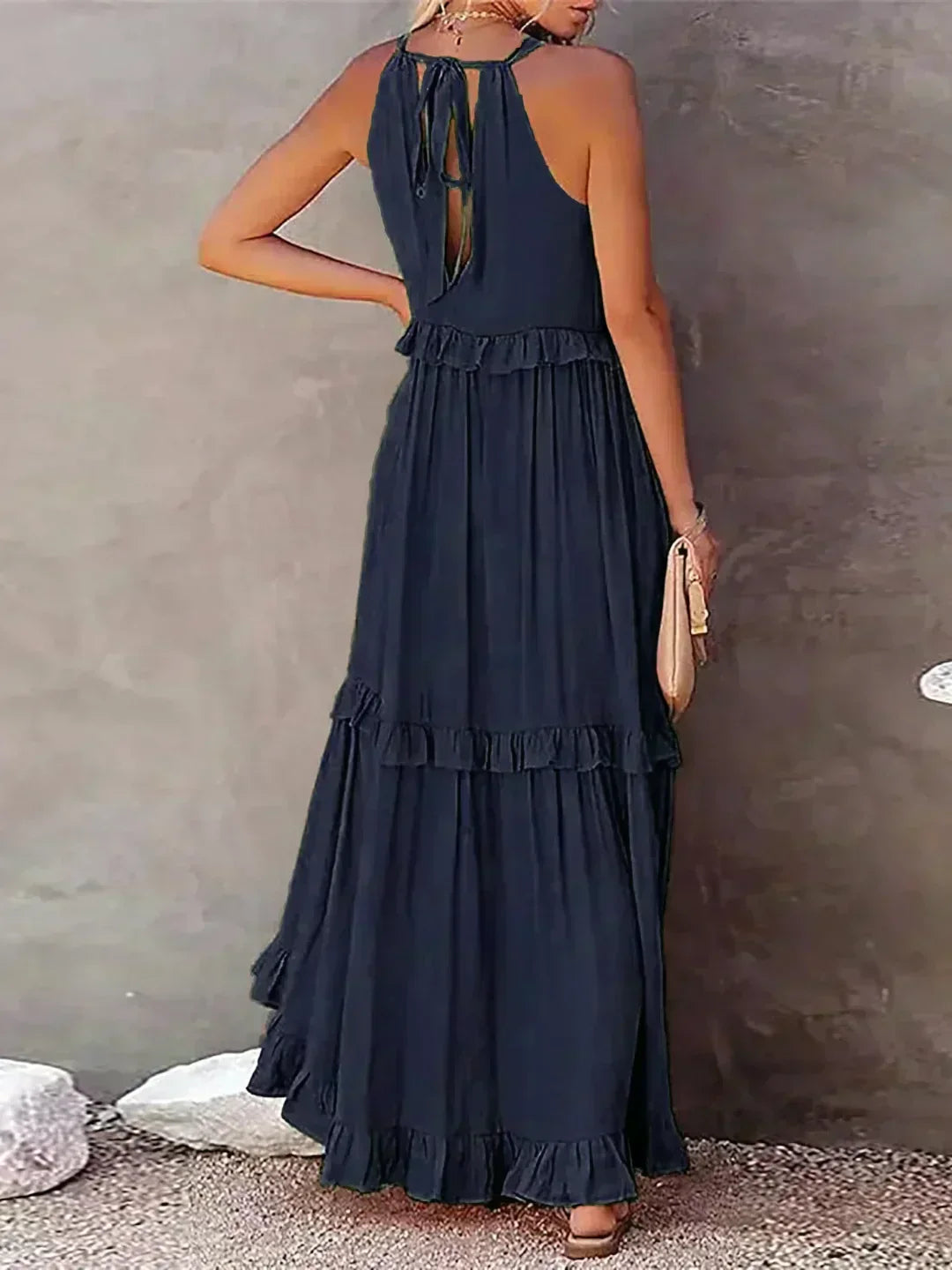 Hannah | Maxikleid mit Volants & Neckholder-Ausschnitt