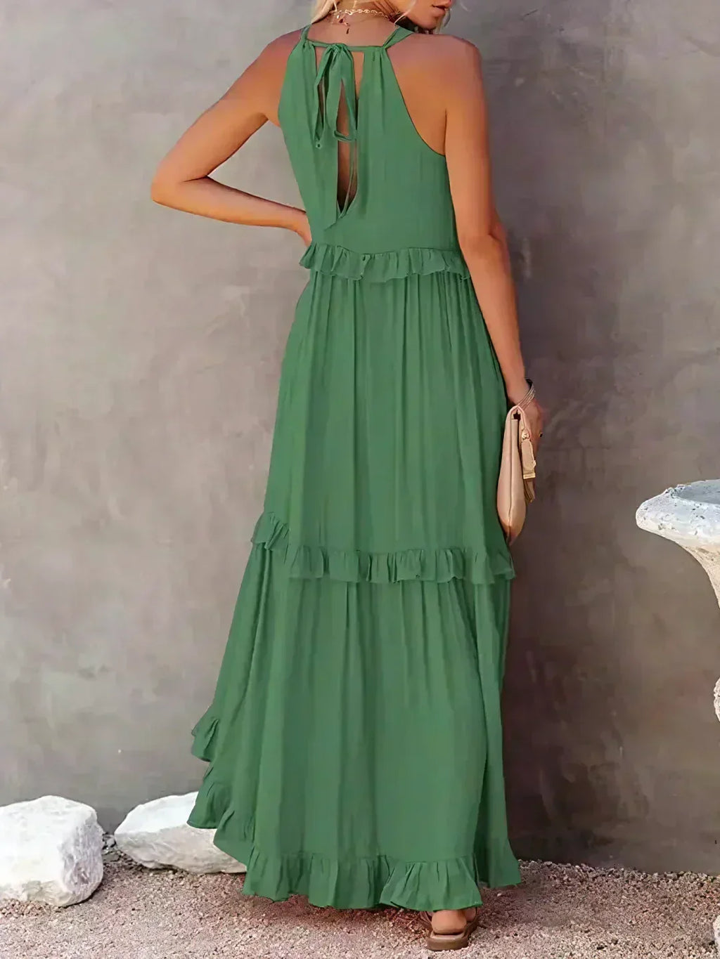 Hannah | Maxikleid mit Volants & Neckholder-Ausschnitt
