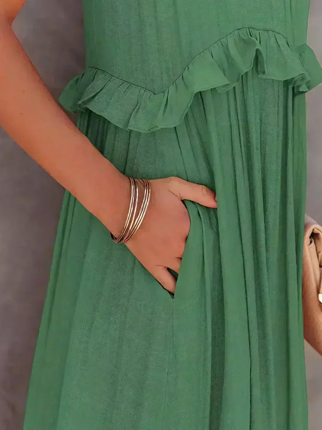 Hannah | Maxikleid mit Volants & Neckholder-Ausschnitt