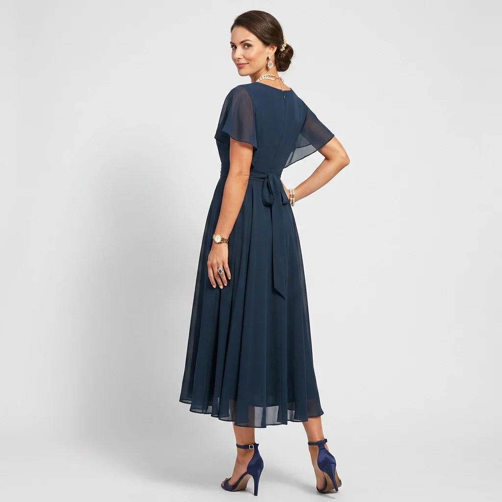 Midikleid in A-Linie mit V-Ausschnitt aus feinem Tüll in Unifarbe