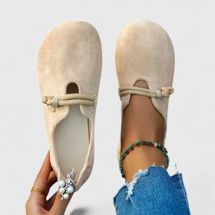 Nora | Orthopädische Slipper mit anatomischem Komfort und zeitlosem Stil