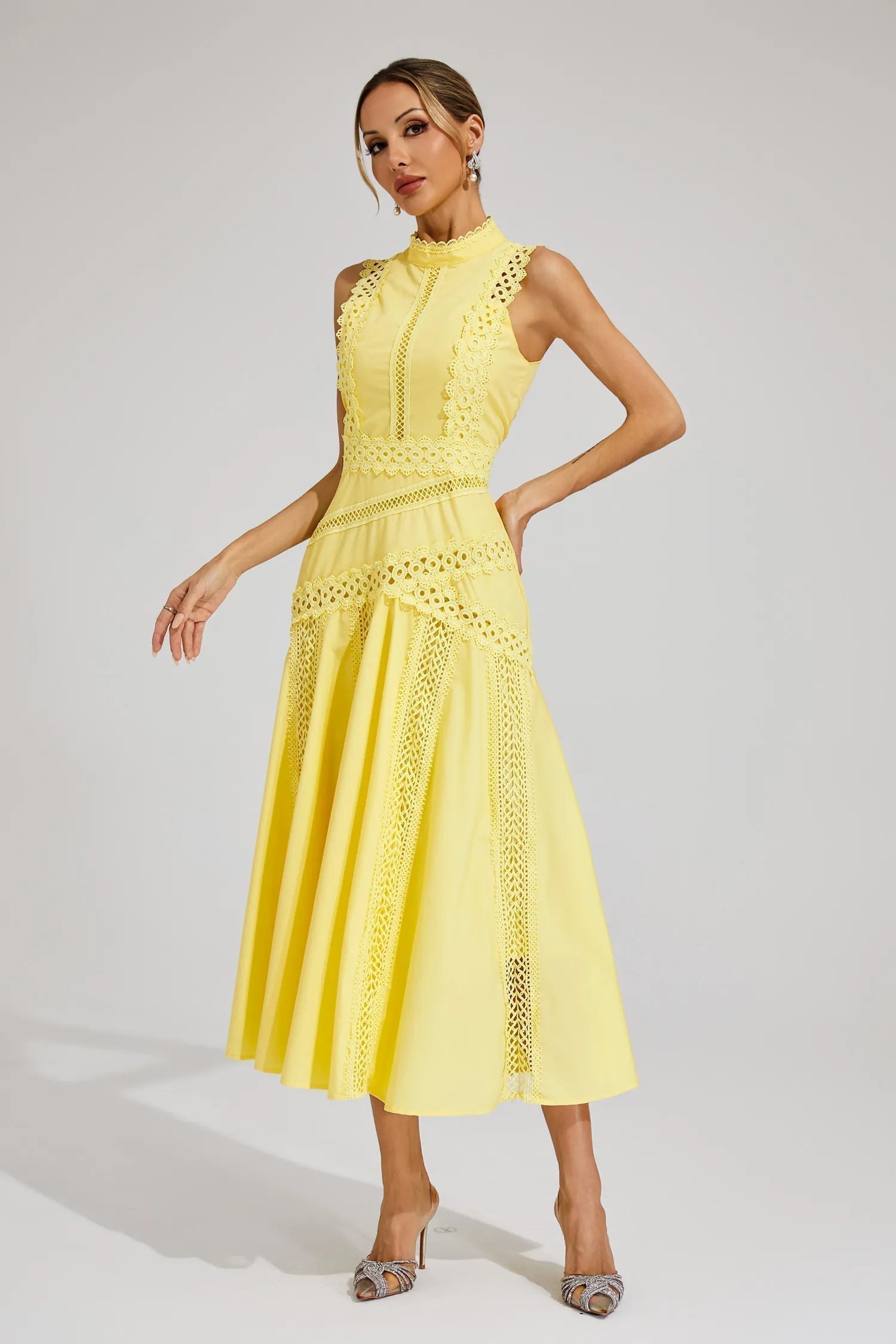 Ottaviana | Damen Ärmelloses Midi Spitzenkleid Gelb