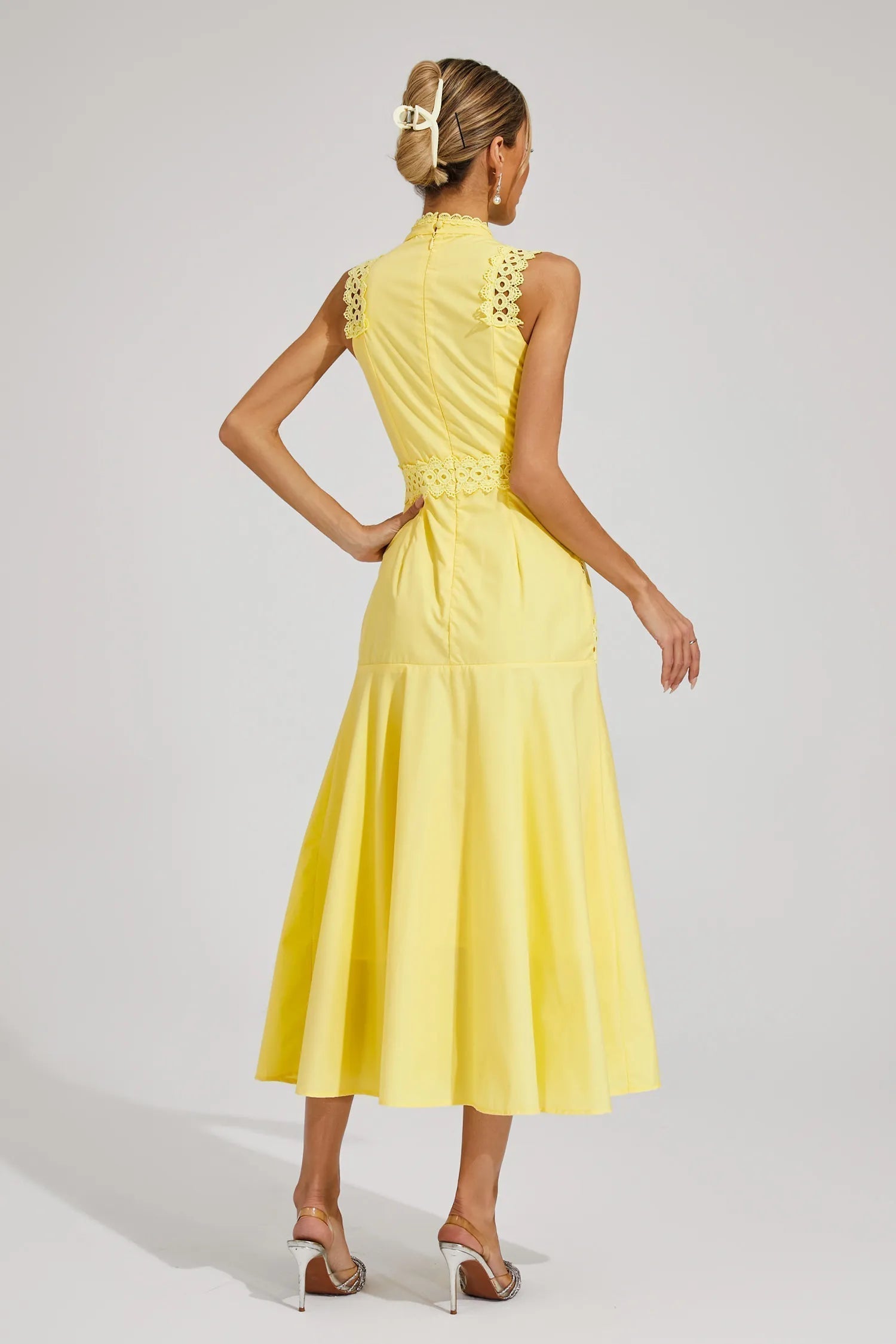 Ottaviana | Damen Ärmelloses Midi Spitzenkleid Gelb