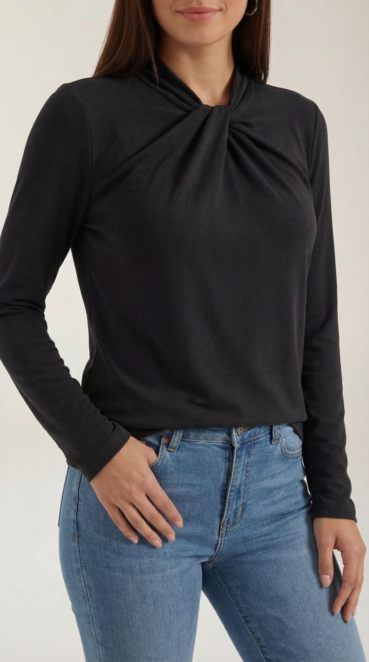 Jamie Bluse mit geknotetem Mock-Neck