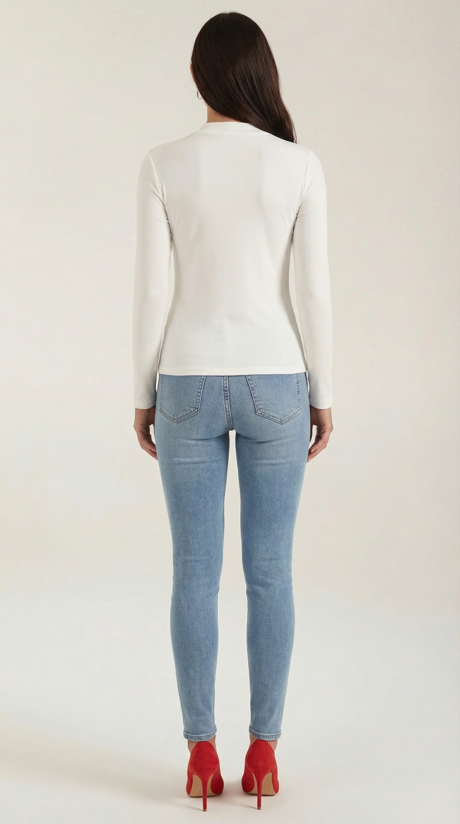 Jamie Bluse mit geknotetem Mock-Neck