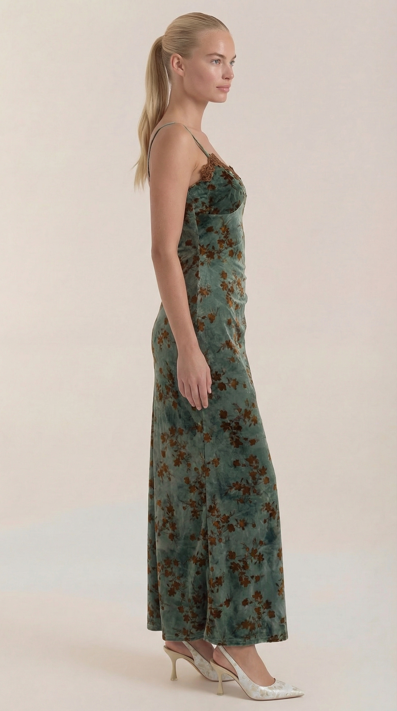 Jeannette Midi-Kleid mit Spitzenbesatz