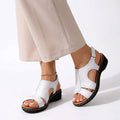 Komfort Sandalen für Damen in Weite H mit Keilabsatz und hinten offenem Design