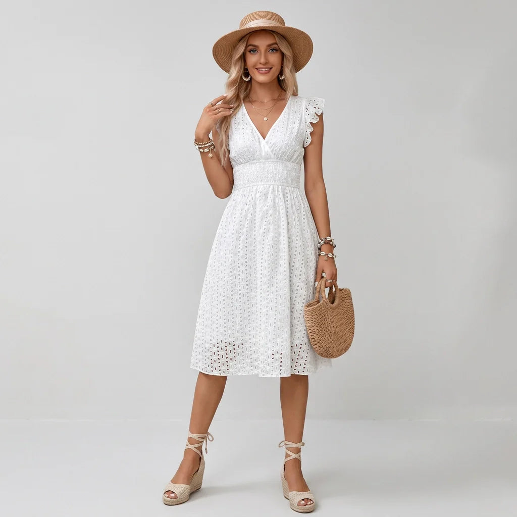Sommerkleid in A-Linie mit Flügelärmeln und V-Ausschnitt