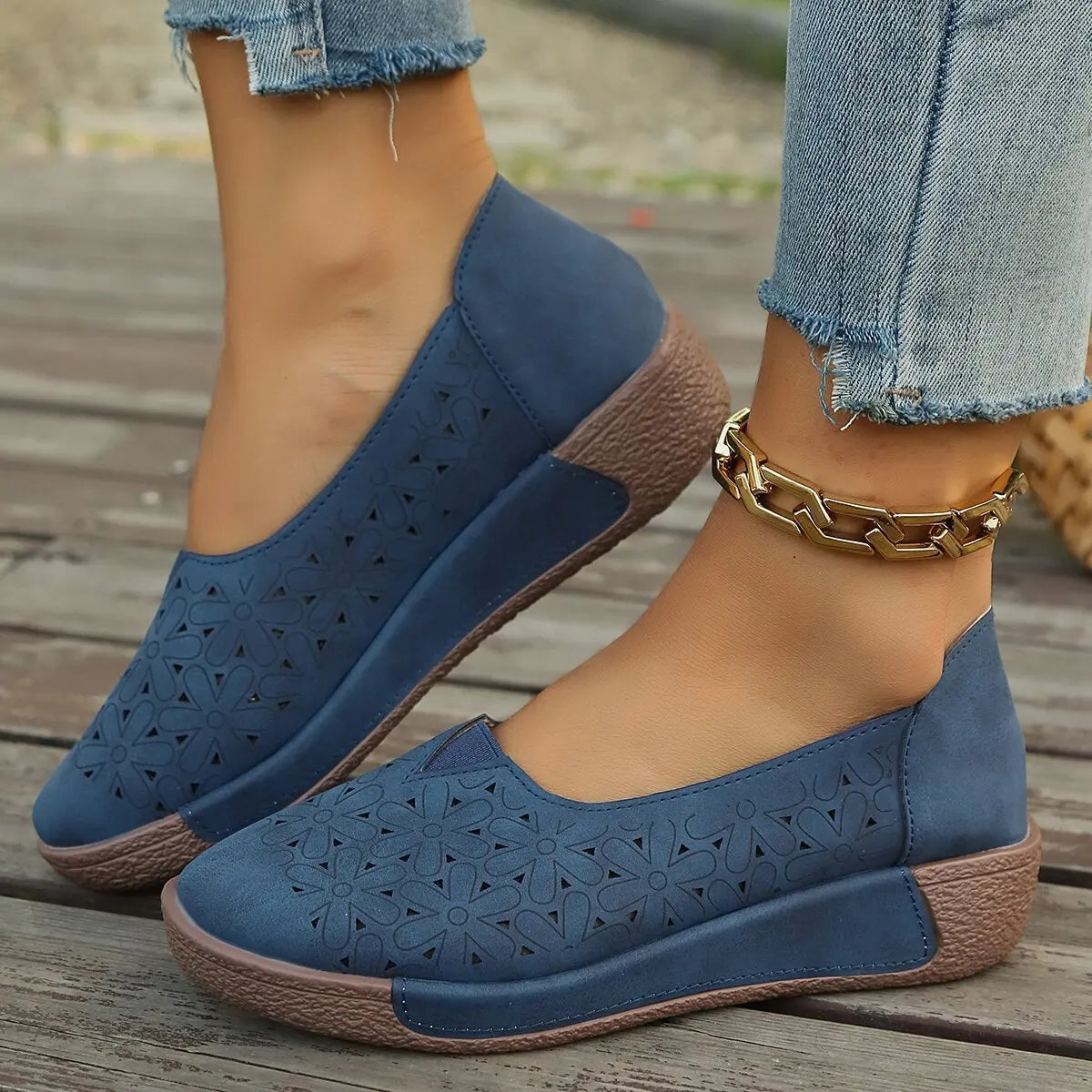 Viktoria | Damen Plateau Loafer mit Lochperforation