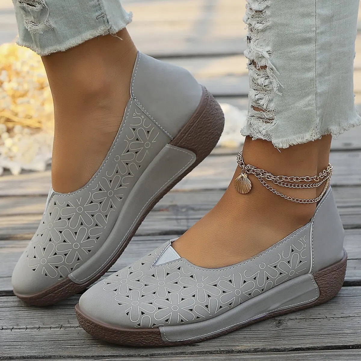 Viktoria | Damen Plateau Loafer mit Lochperforation