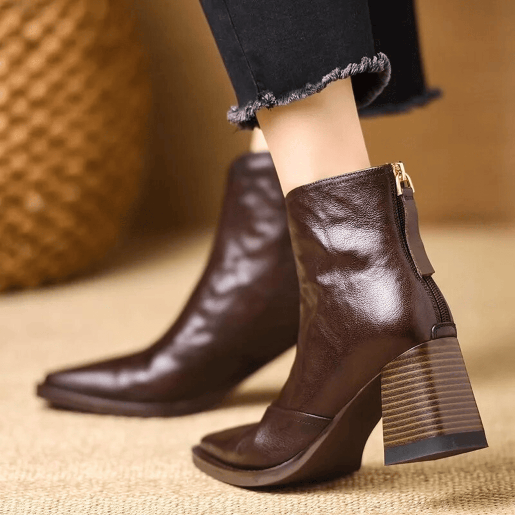 CLAUDIA | LUXURIOSE STIEFELETTEN MIT MITTLEREM  ABSATZ