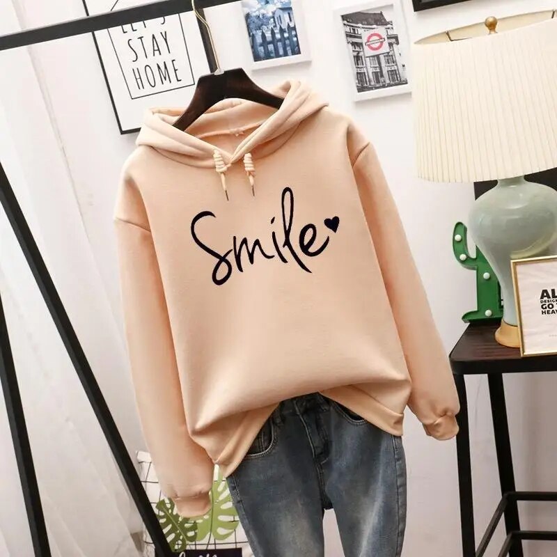 Kapuzenpullover Damen | Verspielter Print & Lockerer Schnitt