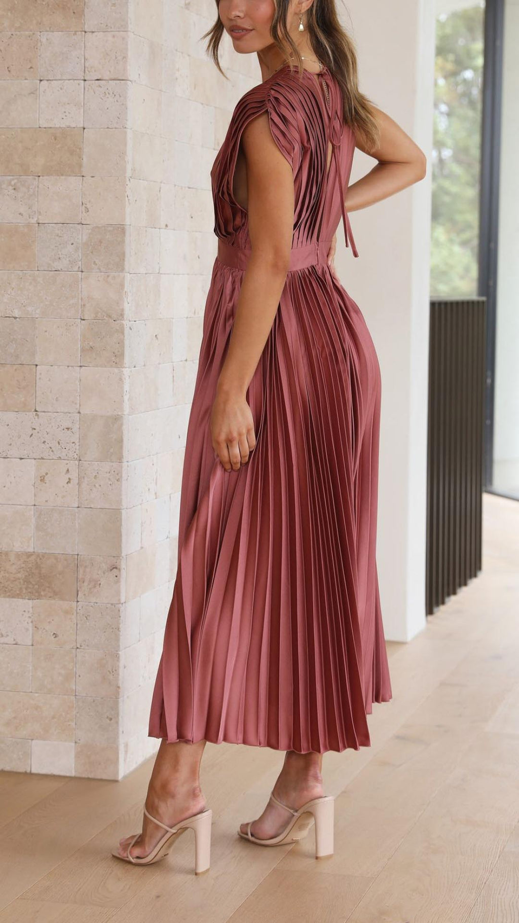 Lena | Women's Pleated V Neck Midi